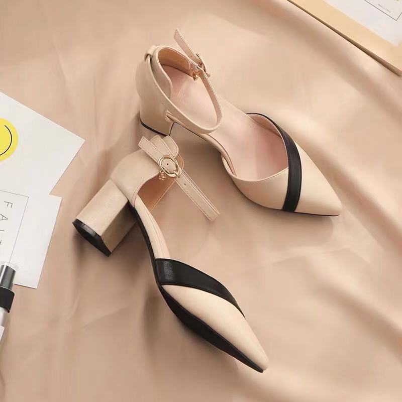 여성용 클래식 베이지 스퀘어 힐 포인티드 슈즈, 파티, - Leather Classic Strap 리뷰 및 가격